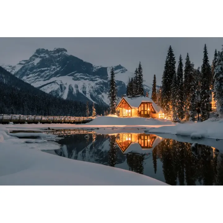 Obraz Wieloczęściowy Emerald Lake – Zimowy Krajobraz Górski Kanady