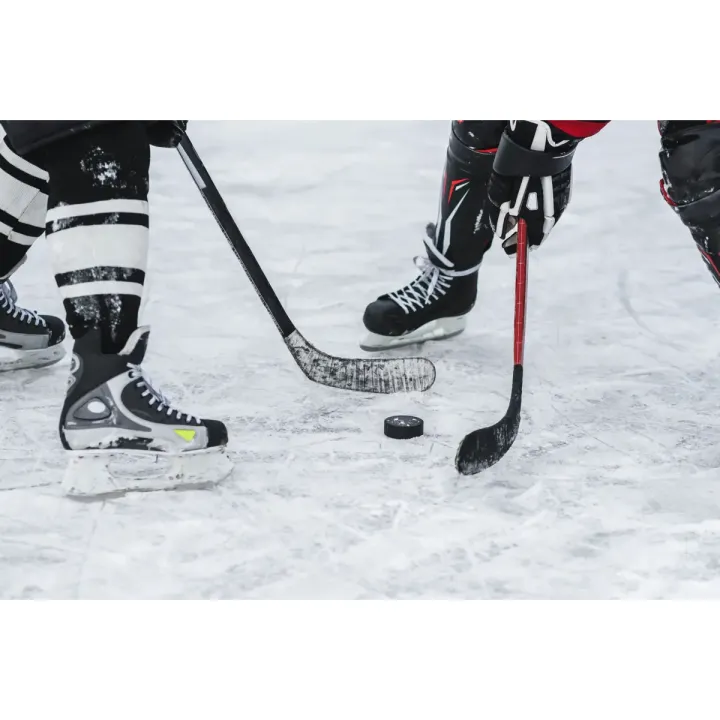 Fototapeta Mecz Hokeja – Sportowa Energia na Lodowisku – produkt