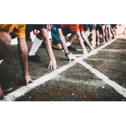 Fototapeta Zawody Sportowe – Dynamika Biegania i Rywalizacja