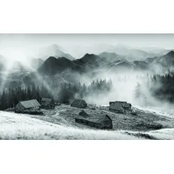 Fototapeta Góry – Krajobraz Górski z Mgłą i Chatami