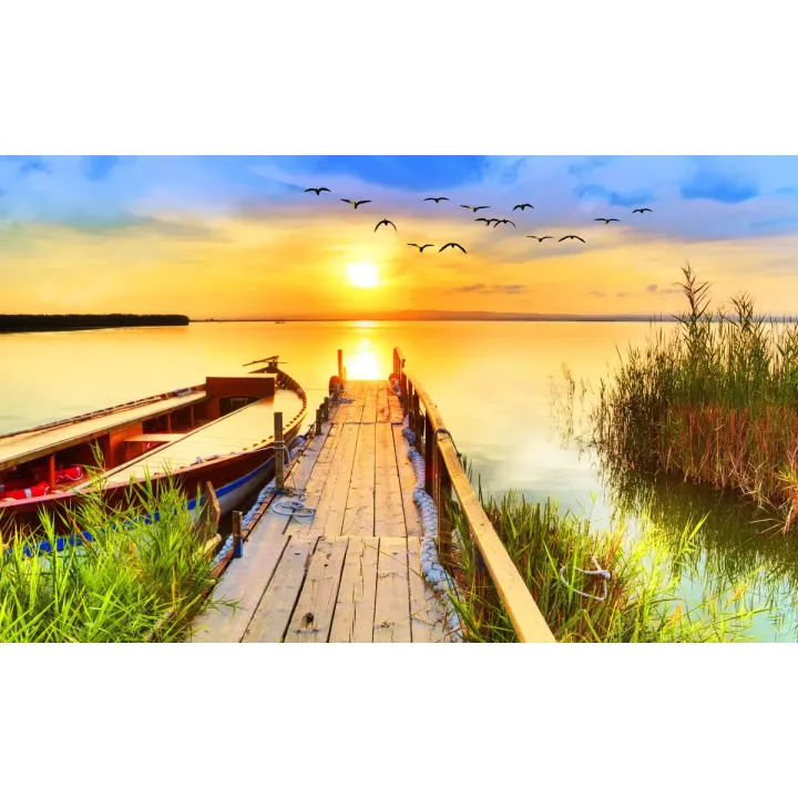 Fototapeta Pejzaż z Jeziorem – Zachód Słońca nad Naturą – produkt