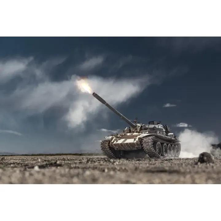 Fototapeta Czołg Bojowy – Militarny Pojazd na Pustyni – produkt