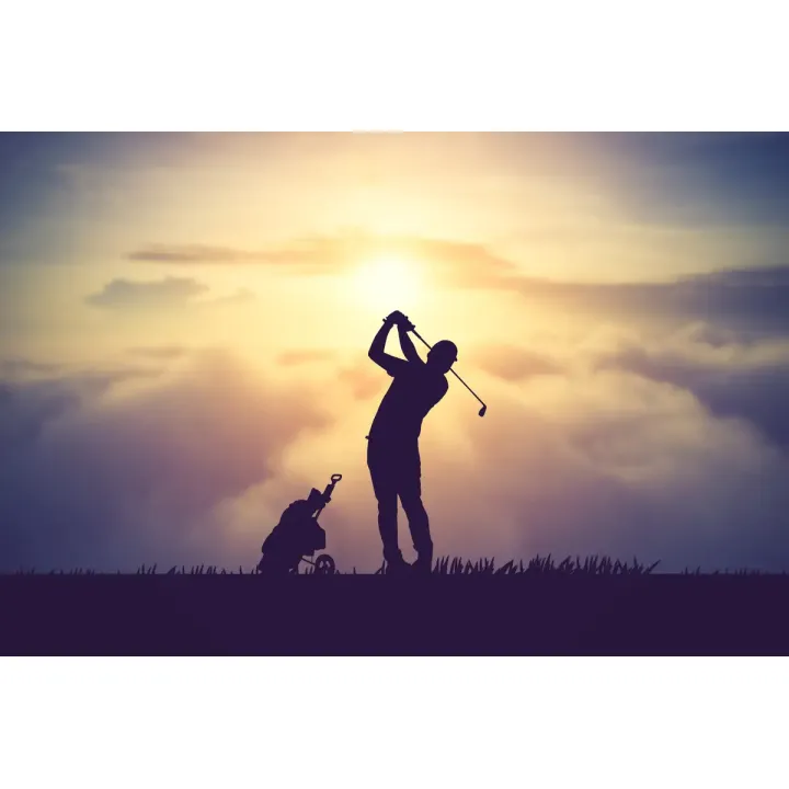 Fototapeta Golfista – Sylwetka na Tle Zachodu Słońca – produkt