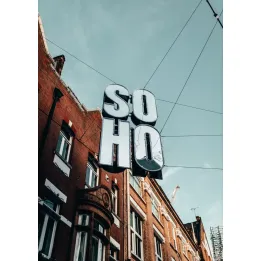 Plakat Soho – Neonowy Klimat Londyńskiej Ulicy – produkt