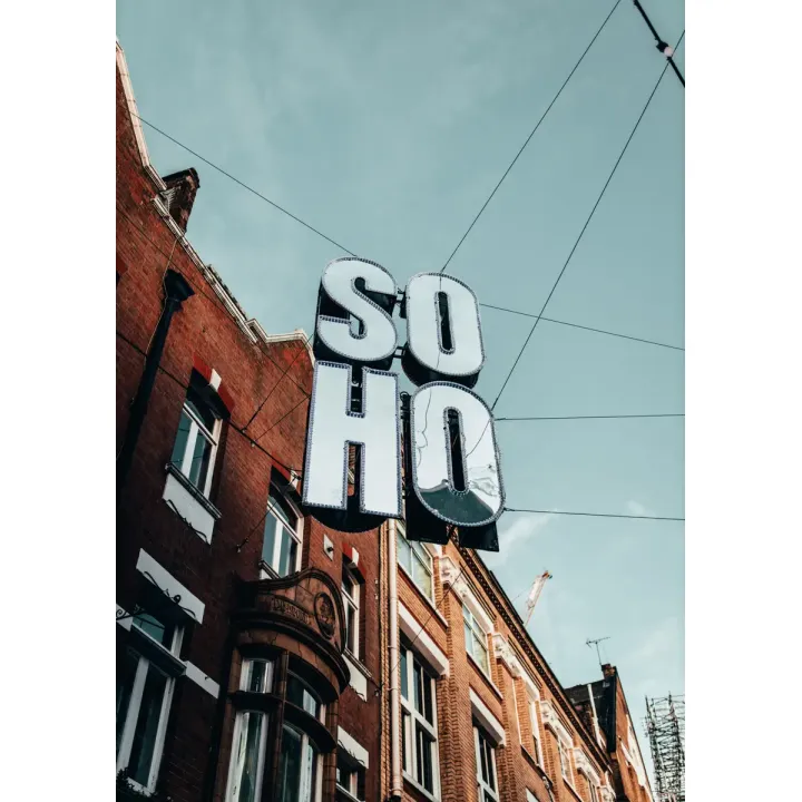 Plakat Soho – Neonowy Klimat Londyńskiej Ulicy – produkt