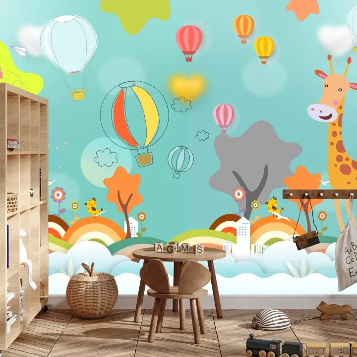 Fototapeta Zwierzątka Pośród Chmur – Kolorowe Balony i Leśna Fantazja