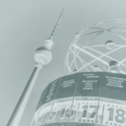 Fototapeta Okrągła Półtony Berlińskie – Wieża Telewizyjna i Skyline Berlina – produkt