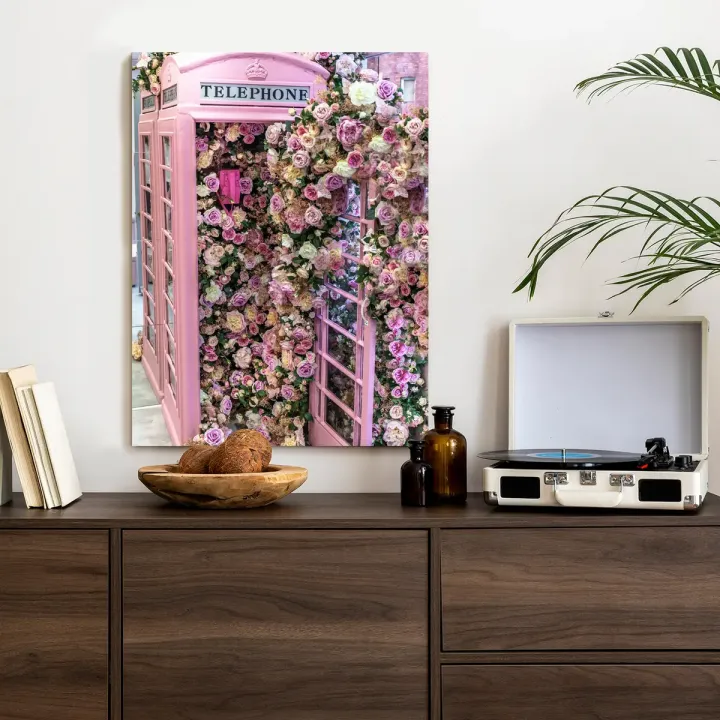 Plakat Kolorowe Kwiaty – Różowa Budka Telefoniczna w Londynie
