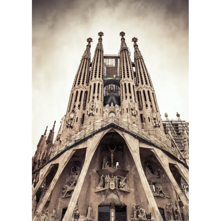 Plakat Sagrada Familia – Bazylika Gaudiego w Barcelonie – produkt