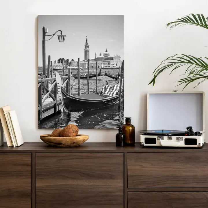 Plakat Wenecja – Gondola i Architektura Miejska w Czerni i Bieli