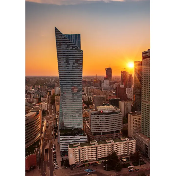Plakat Wieżowce Warszawy – Skyline Metropolii o Zachodzie Słońca – produkt