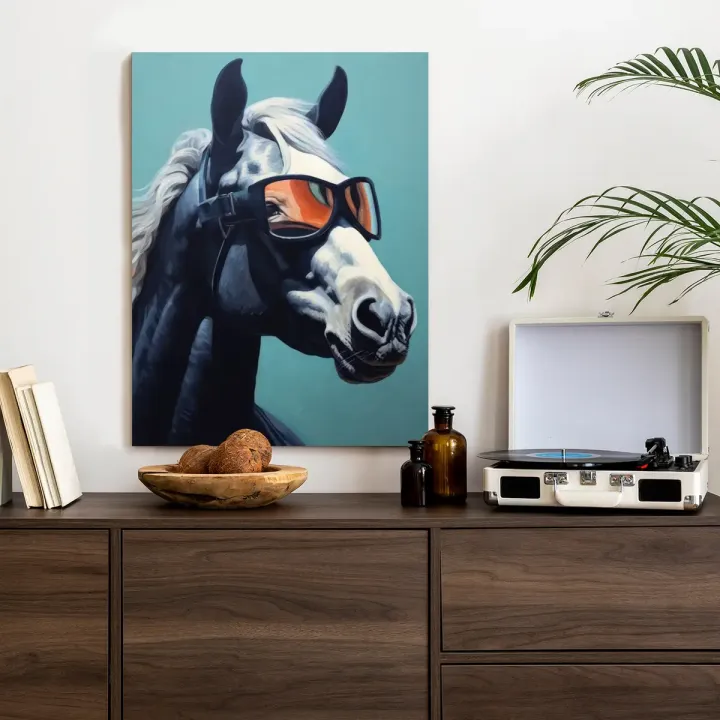 Plakat Koń w Okularach – Portret Zwierzęcia w Stylu Retro