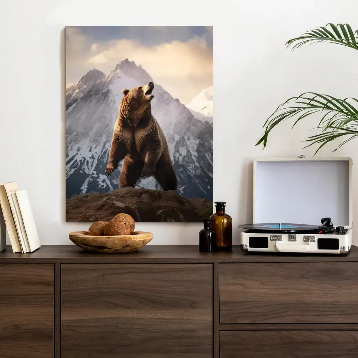 Plakat Niedźwiedź Grizzly – Dzika Przyroda Alaski w Zimowej Scenerii