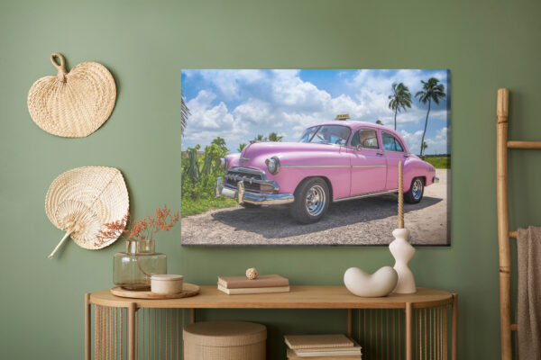 Obraz Na Płótnie Różowy Samochód Vintage - aranżacja mieszkania