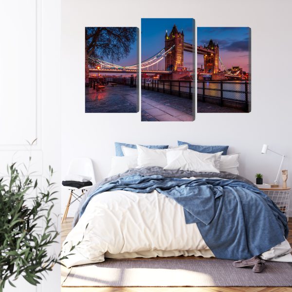 Obraz Wieloczęściowy Tower Bridge W Londynie O Zachodzie Słońca - wzór na obrazie