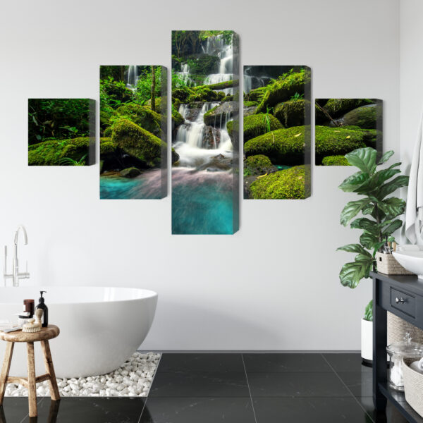 Obraz Wieloczęściowy Piękny Wodospad W Dżungli - aranżacja mieszkania