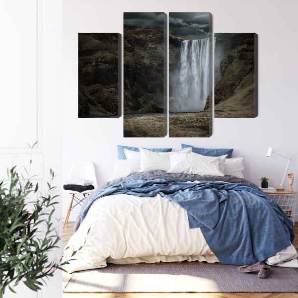 Obraz Wieloczęściowy Majestatyczny Wodospad Skógafoss - wzór na obrazie