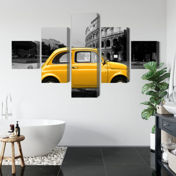 Obraz Wieloczęściowy Żółty Samochód Retro Na Tle Koloseum - aranżacja mieszkania